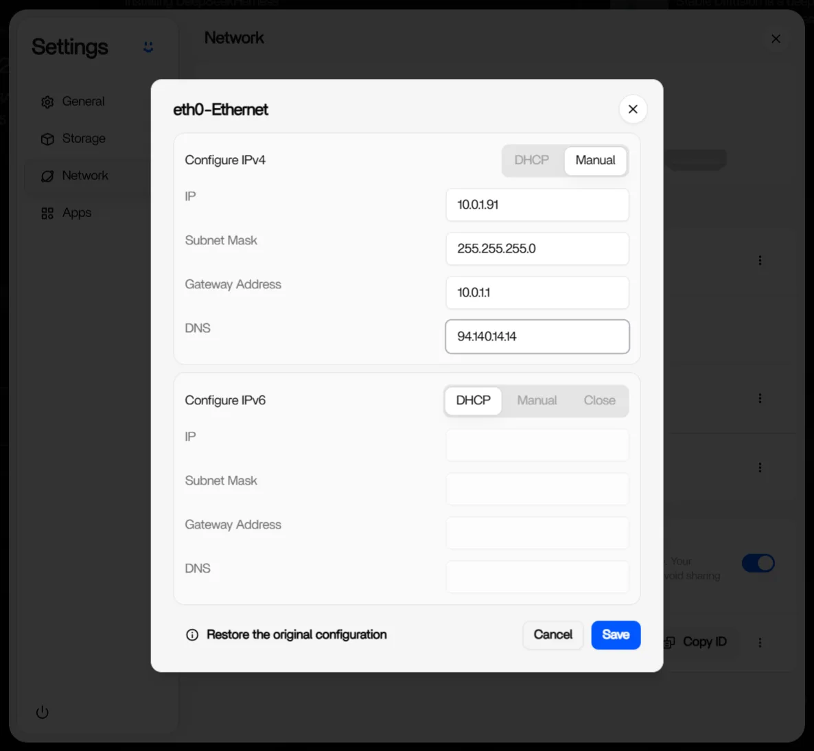 ZimaOS 网络设置已切换为手动模式,填有静态 IP、网关和 DNS