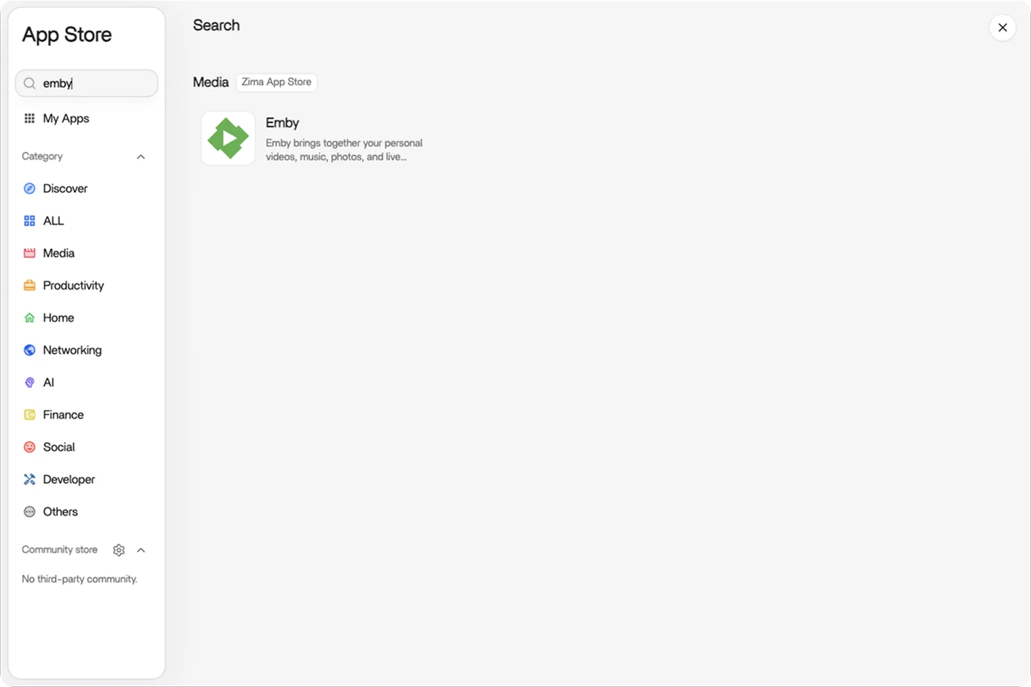 Media カテゴリに Emby アプリカードが表示された ZimaOS アプリストアの検索結果