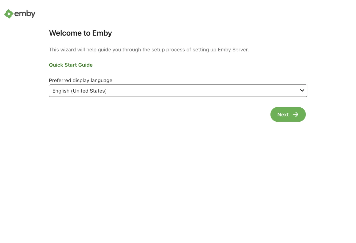 優先表示言語のドロップダウンがある Emby セットアップウィザードのウェルカム画面