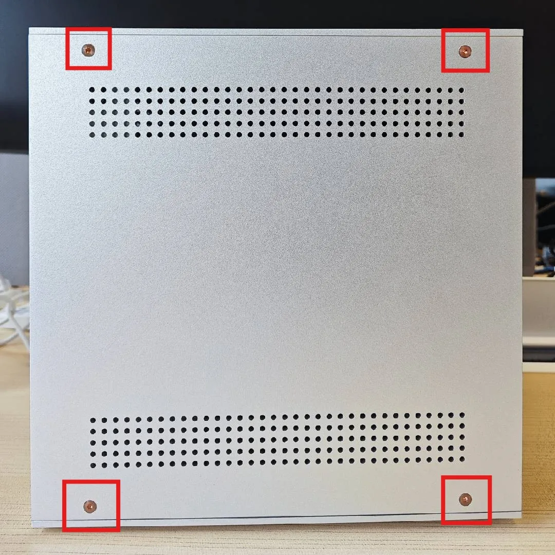 Side screws marked with red boxes